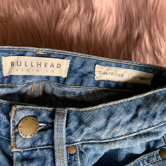 Bullhead Girlfriend Jean Shorts - Picture 2 of 5
